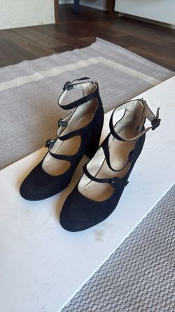 high heels