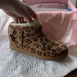 Juicy Couture Boots