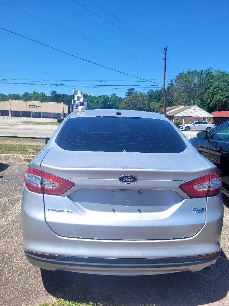 2016 Ford Fusion