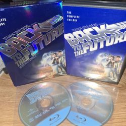 Back To The Future Trilogy DVD set + 2 Blu-ray Discs Of Back To Future 1 & 2