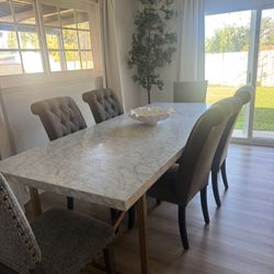 White Marble Dinning Table 