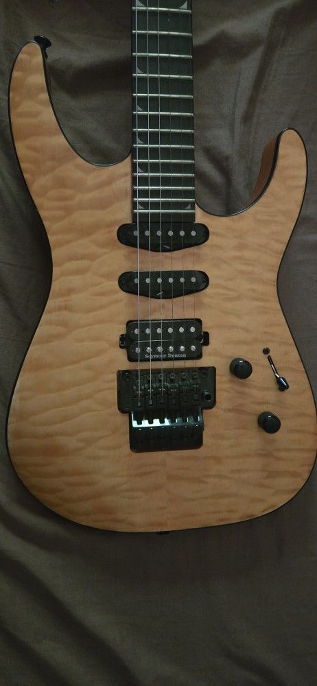 Jackson Pro Series Soloist SL3Q