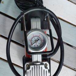 Heavy Duty 12V Air Compressor