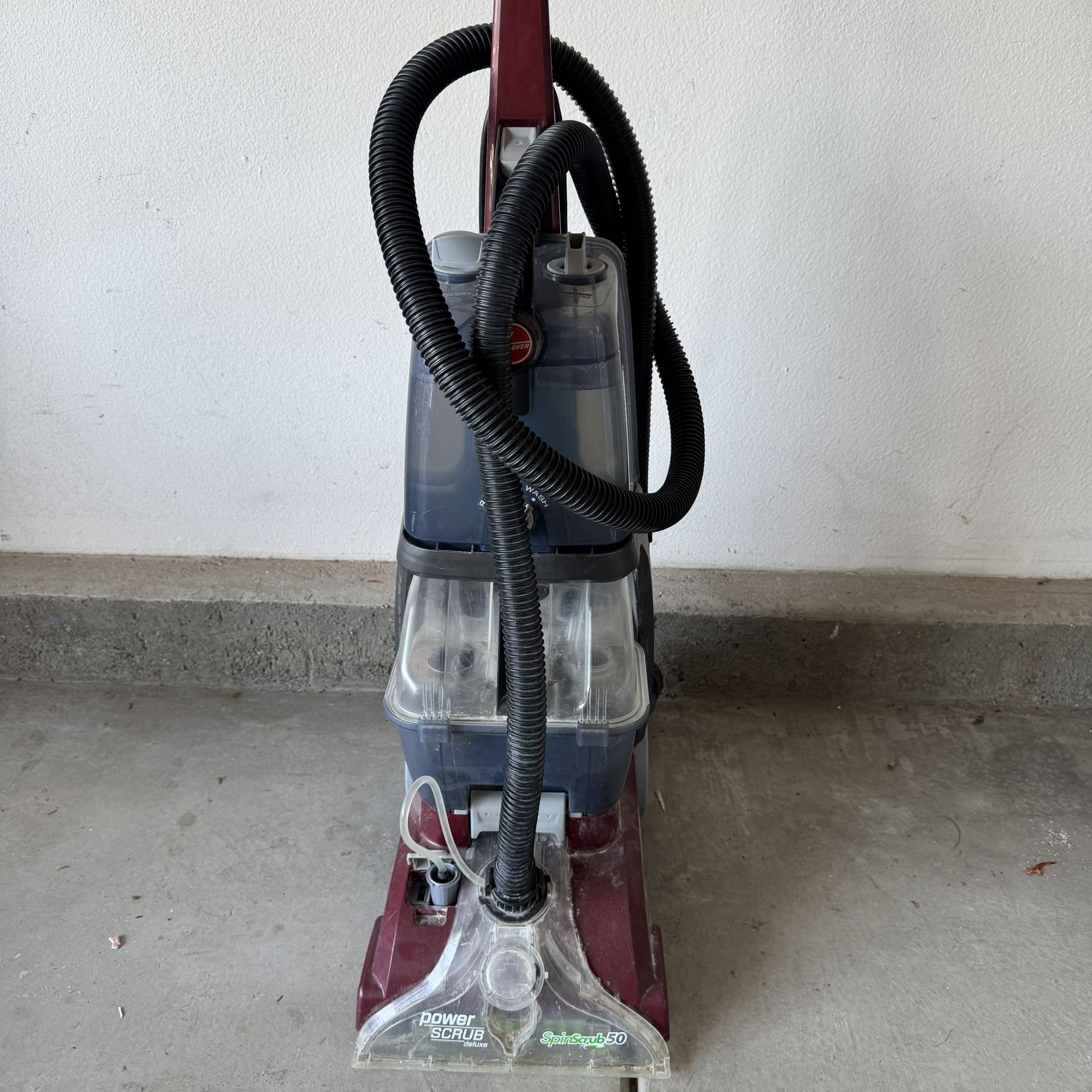 Hoover Power Scrub Deluxe Carpet Cleaner