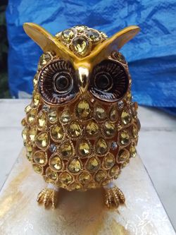 NEW Owl Figurines