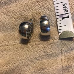 Vintage Monet Clip On Earrings