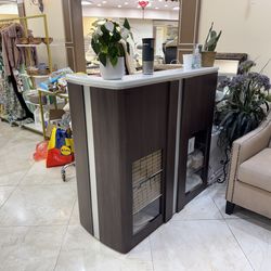 Nail Receptionist Desk 1