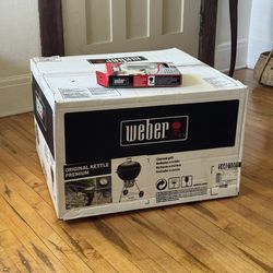 Weber Original Kettle Premium Charcoal Grill + Cover