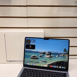💙 MacBook Air M5 – Baby Blue | 13-inch | 512GB | 16GB RAM | Open Box