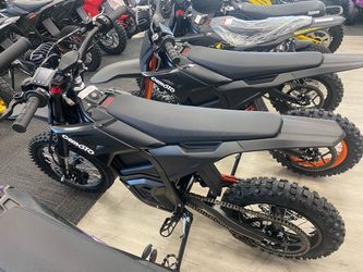 CEMOTO Dirtbike 3000W/48V Electric