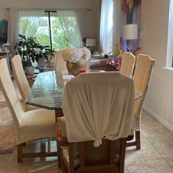 Oak Table And 6 Chairs