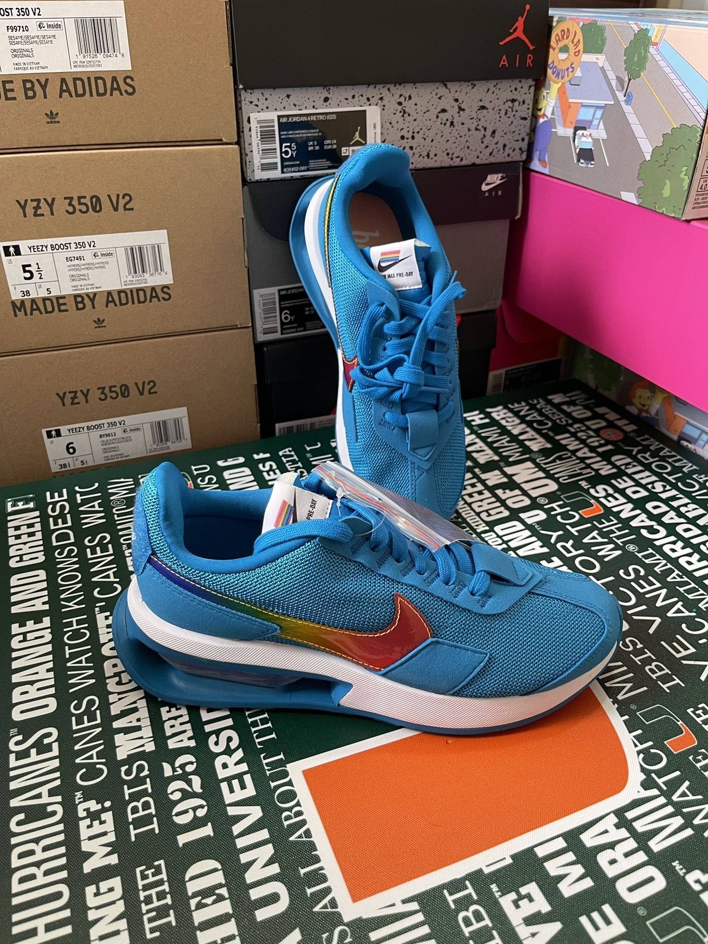 Nike Air Max Pre Day Pride Shoes M5