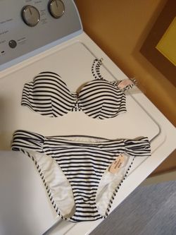 Victoria's Secret Bikini set (32C+M)