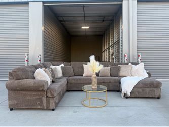 🤎 Large Soft Cozy Sectional Couch 🤎 DELIVERY AVAILABLE 🚚