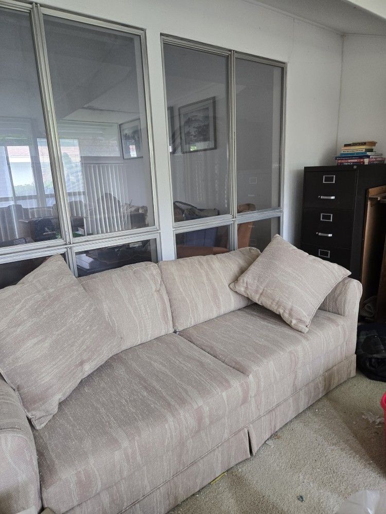 SIMMONS Beautyrest Sleeper Sofa Queen