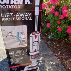 Shark Rotator Lift-Away Professional