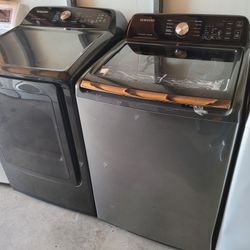 New Samsung Top Loading Washer And Electric 220volt Dryer Set In Black 