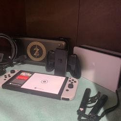 NINTENDO SWITCH OLED