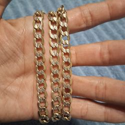 Cuban chain two tone 10k 23  grams 26 inch long