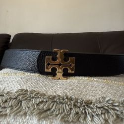 Tory Burch Belt Size  M/L