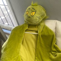 GRINCH  CHILDREN BLANKET. WITH MITTENS