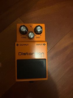 Boss DS-1 Distortion Guitar Pedal