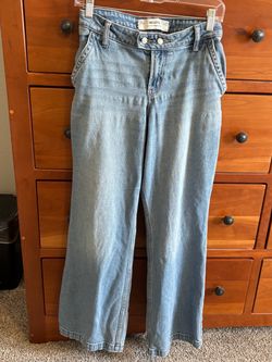 Hollister Low-Rise Relaxed Jeans sz 10R