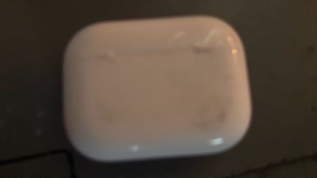 AirPods 4 pro