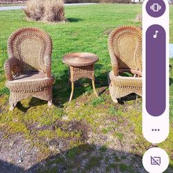 Antique Wicker Patio Set 2 Rocking Chairs And Table
