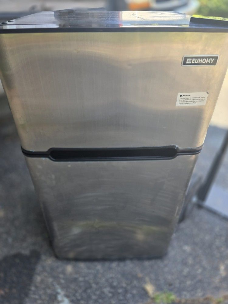 Mini Refrigerator