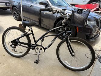 Electra beach cruiser 7 speed in excellent shape