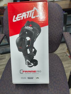 LEATT C-PRO Motorcycle Knee braces