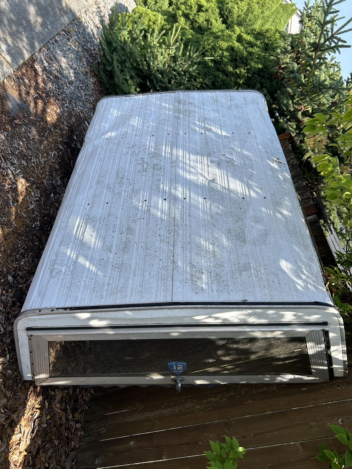 Aluminum Truck Canopy - 76” L x 61” W