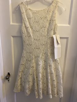 Beautiful beaded dress,brand name is B, smart ,size 5/6