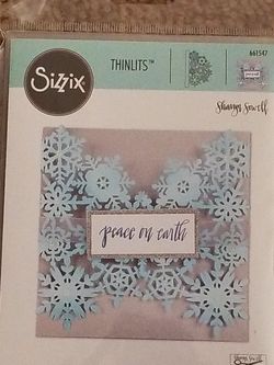 Snowflake card cover metal die