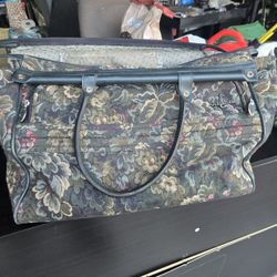 Vintage Atlantic 18" Carryall.