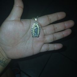 14 K Guadalupe Pendant 