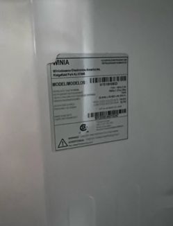 WINIA Black Top-Freezer Refrigerator – Used – $380