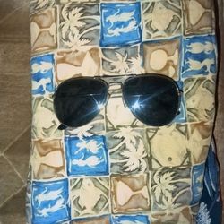 4 nice mens XL shirts and aviator shades bundle $15!!!