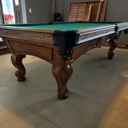 Pool Table 8ft- Olhausen- LIKE NEW- New Felt Color Of Choice- Free Delivery 