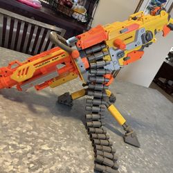 Nerf Gun With Tripod And Ammo Belt 