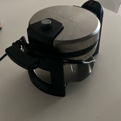 Cuisinart Belgian Waffle Maker – Round Flip