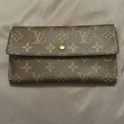 Louis Vuitton Trifold Long Wallet