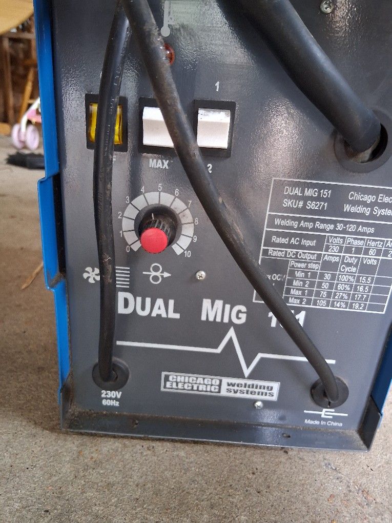 Chicago Electric Mig Welder 151 Dual Welder