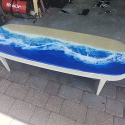 Ocean Wave Table CEsd