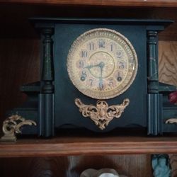Antique Clock That Works 