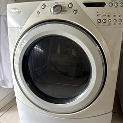 Whirlpool front load dryer 27" 7.0 cu. Ft.