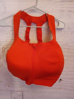 Ladies sports tops