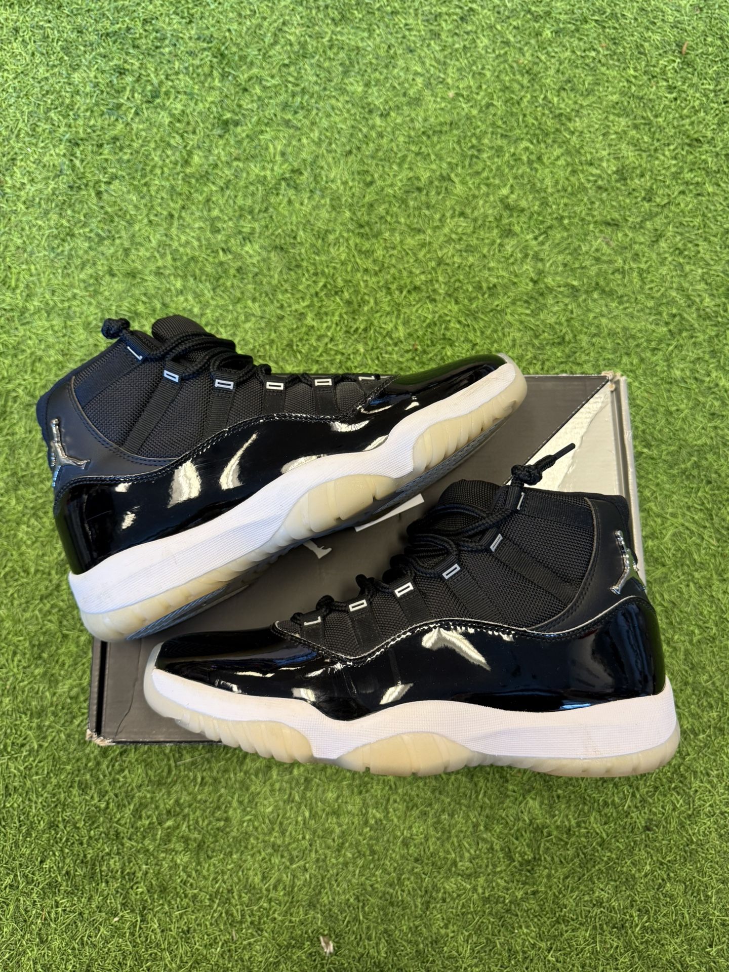 Jordan 11 “Jubilee” Size 9