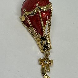 PIN BROOCH 